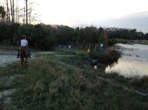 Riverbend Park entrance off the C-18